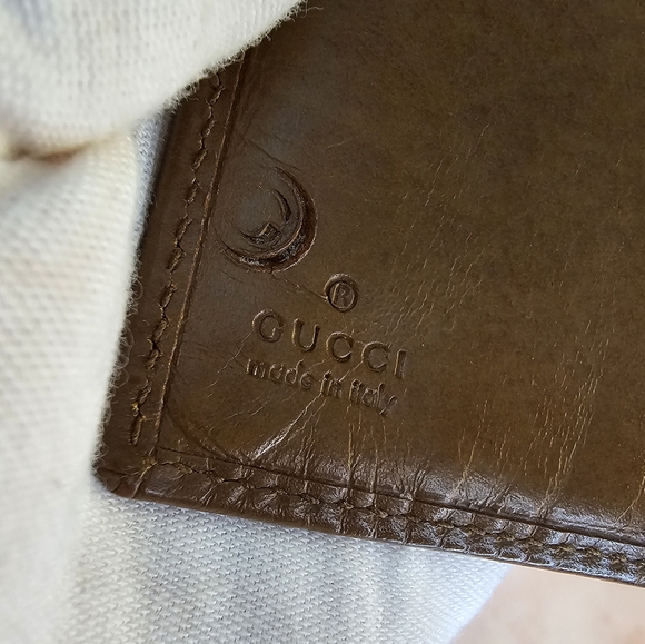 GUCCI EUC Long Wallet Leather Vintage Logo Embossed in Light Brown - Picture 4 of 15